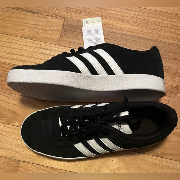 adidas Other - NEW Adidas VL court 2.0k sneakers youth 5.5 women’s 7 black  white NWT
